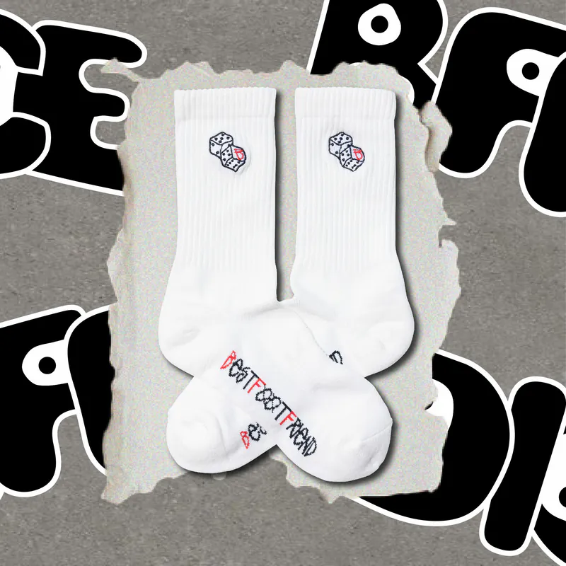 BFF Best foot friend Dice 骰子 刺繡 中筒襪 長襪【BF24020】
