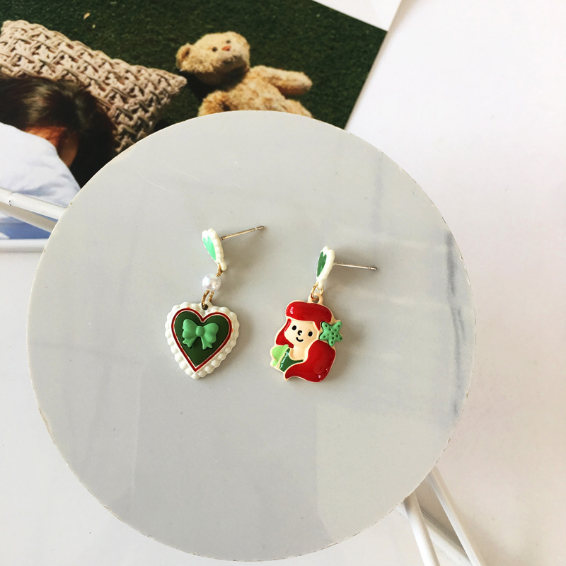 愛心童話不對稱耳環
