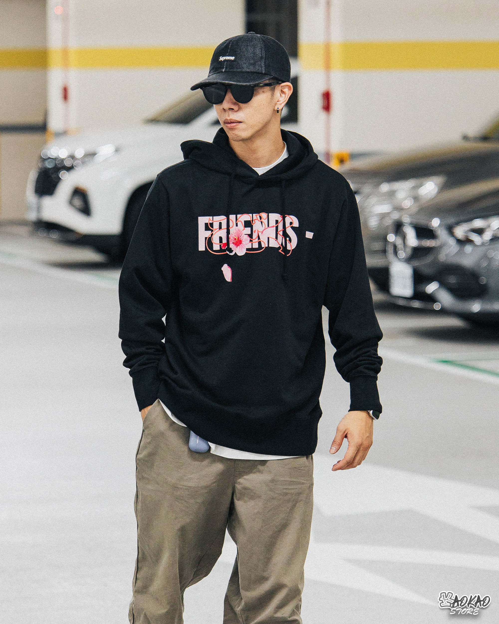 VLONE FRIENDS Logo 帽TEE