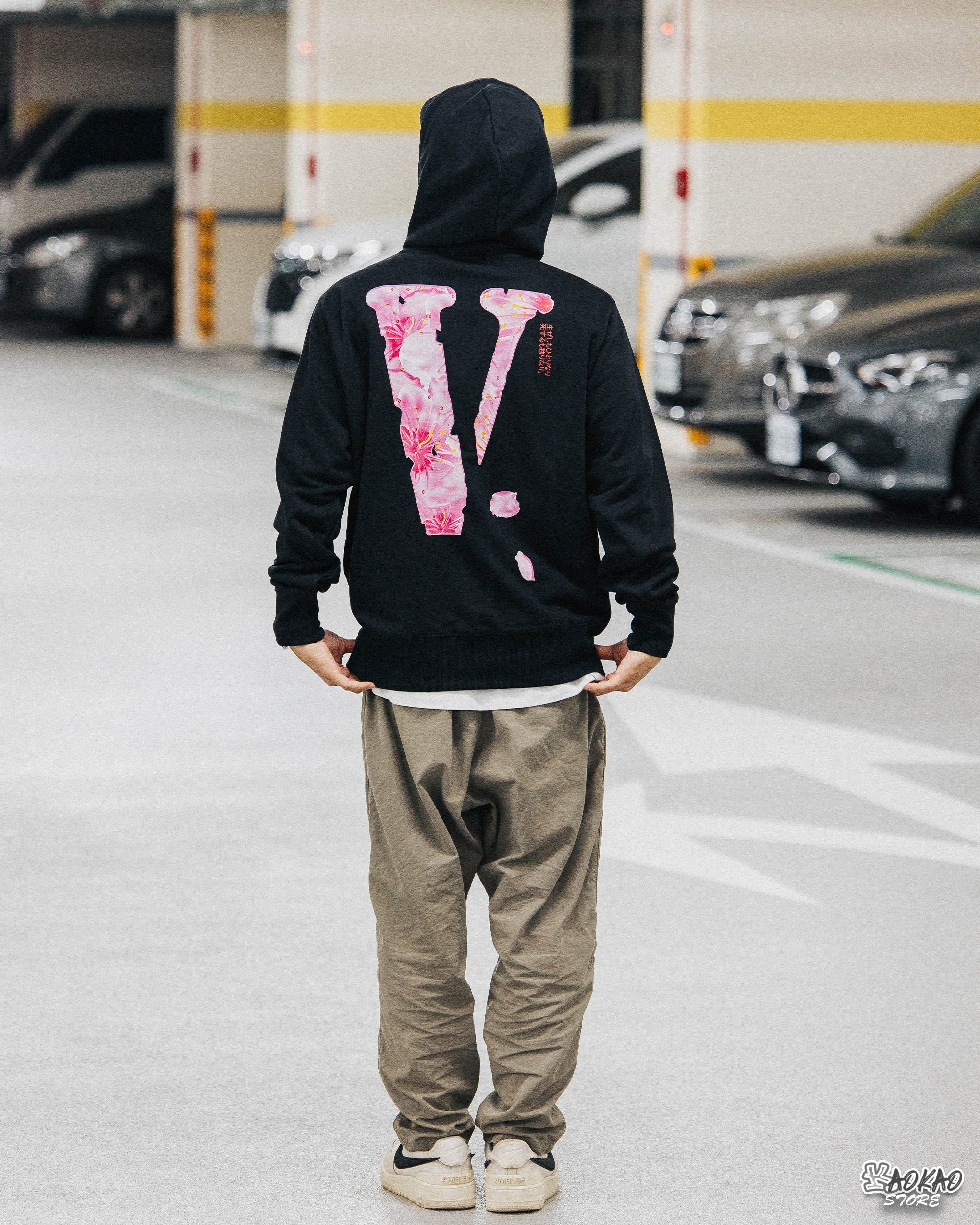 VLONE FRIENDS Logo 帽TEE