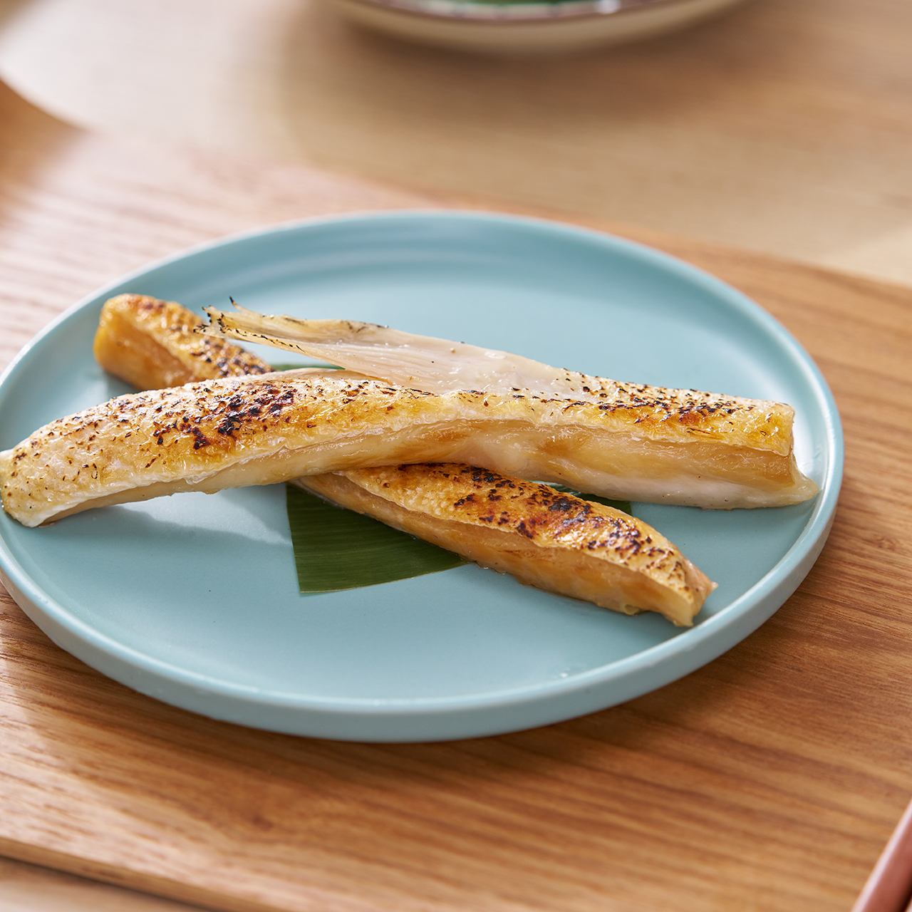 【富崎】去鱗寬版鮭魚肚條(500g/約10條)