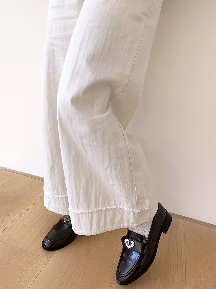 學院風愛心釦真皮皮鞋