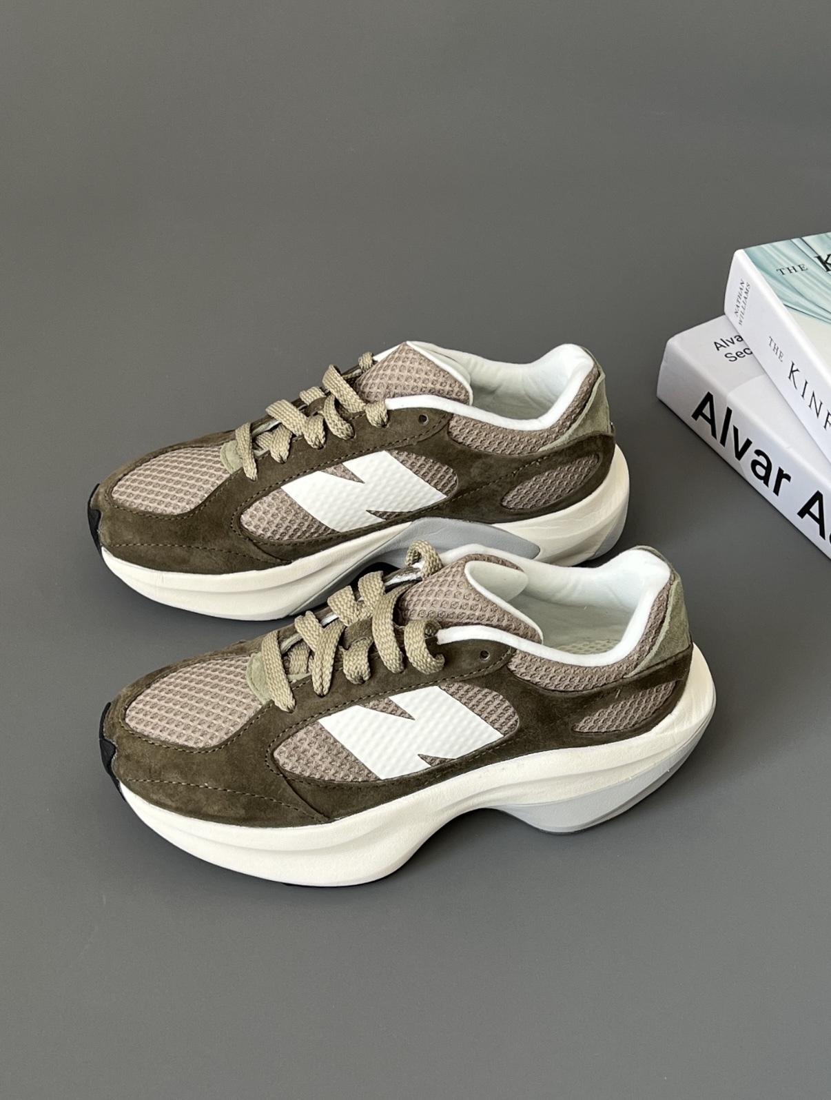 New Balance NB Wrpd Runner 軍綠色 墨綠色 麂皮 厚底 復古 慢跑鞋 老爹鞋 UWRPDCCC/預購