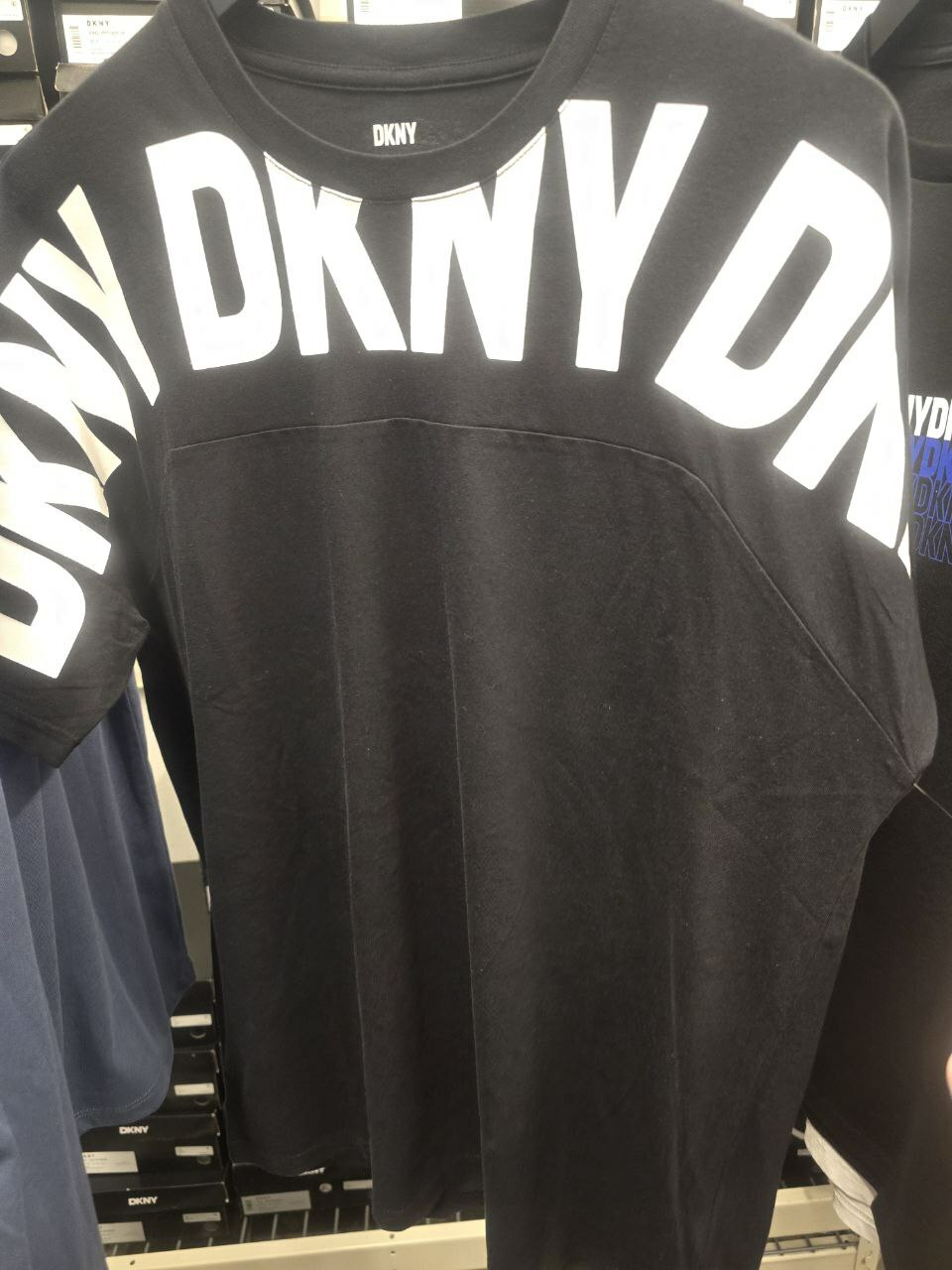 [S] DKNY BIG LOGO PRINT T-SHIRT,BLACK, M2410139-BLK (SD1101)