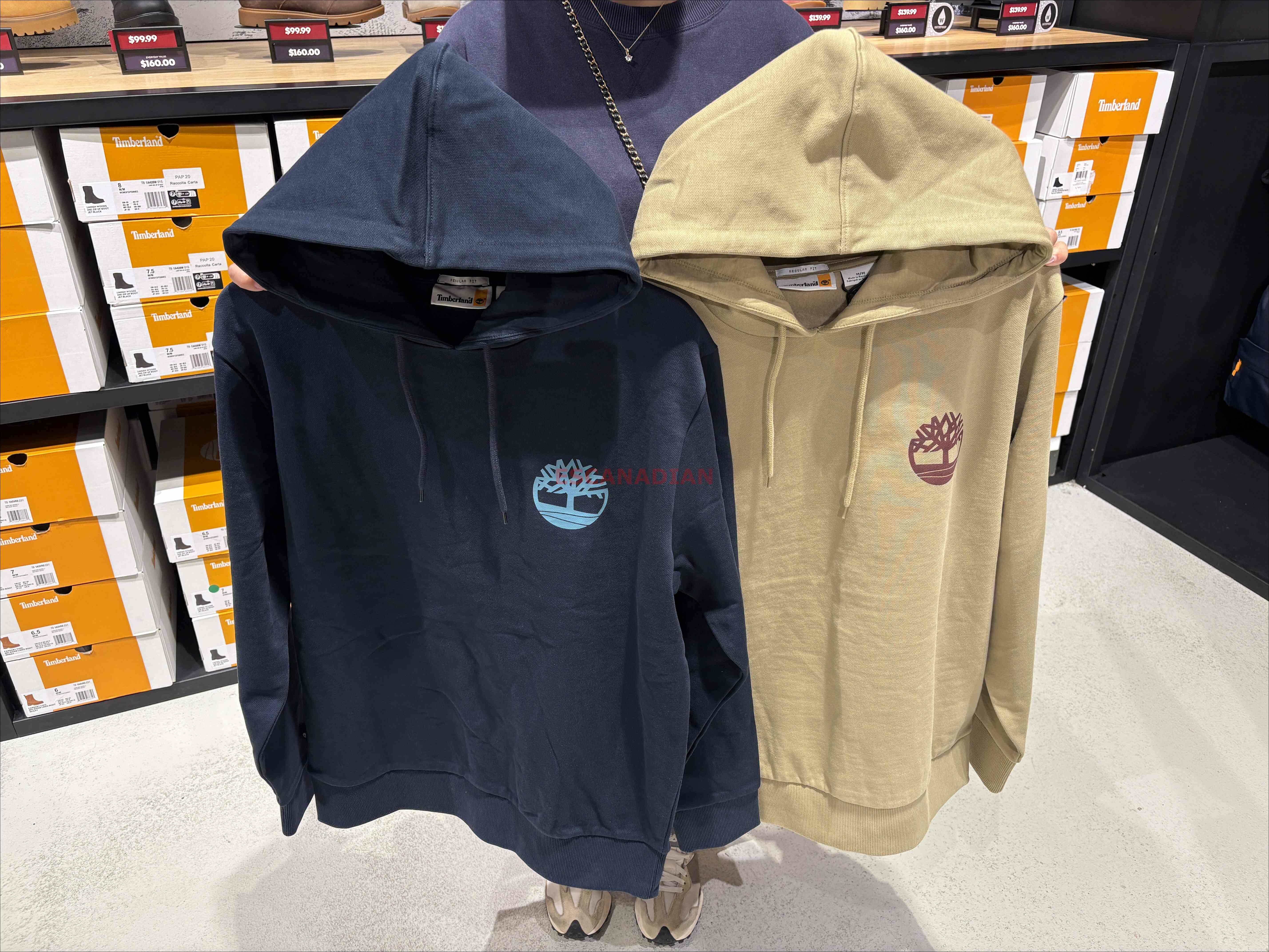 Timberland 大人 正反圖案 硬挺厚磅 刷毛 帽TEE (前小後大)