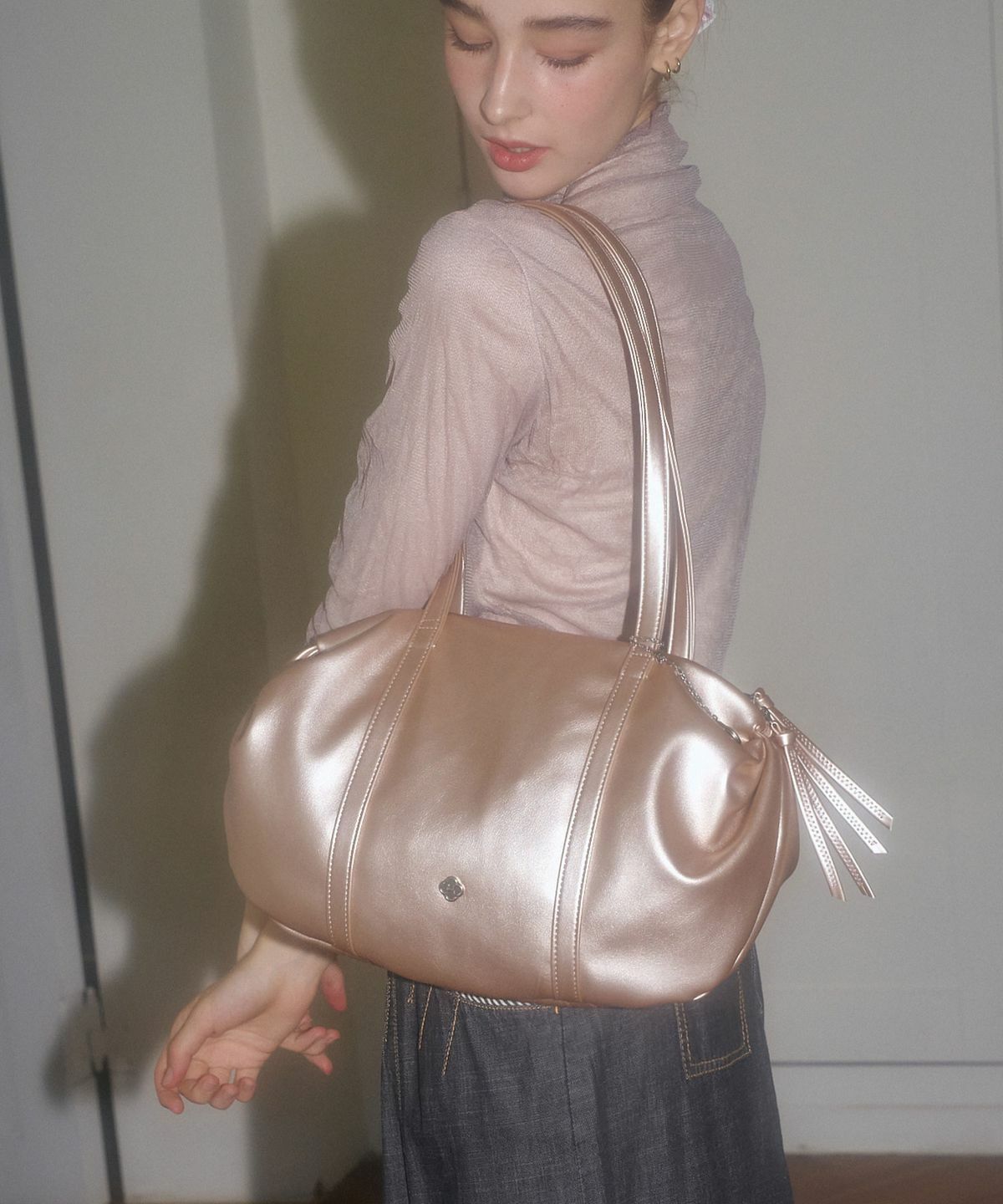 HEEARI Aurora Shirring Leather Duffle Bag