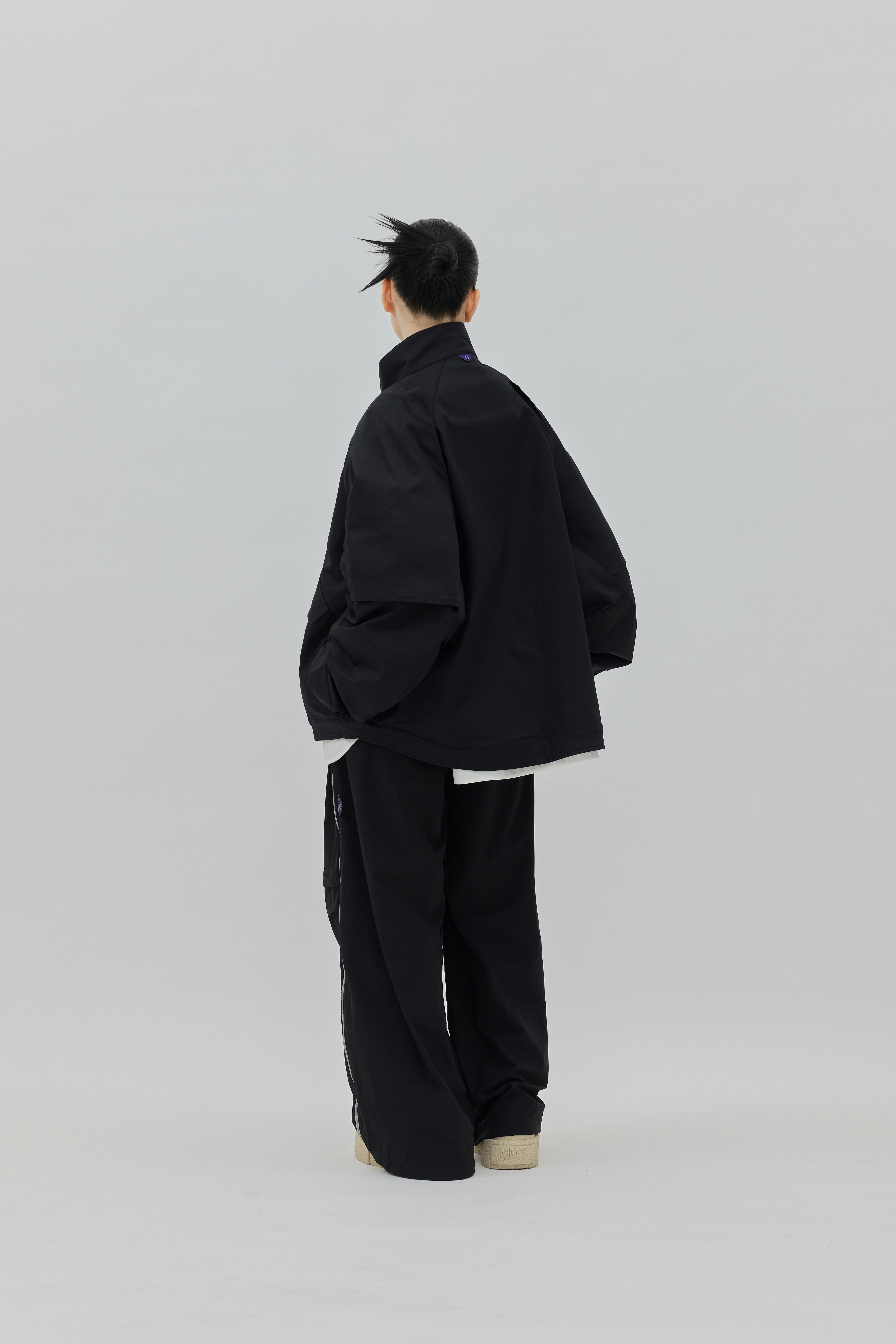 Wide-Sleeve Stand Collar Jacket｜Black