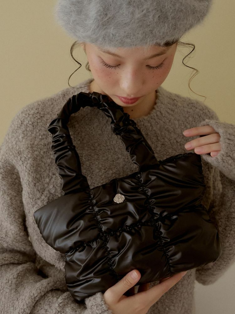 HEEARI Rosy Shirring Padding Tote Bag