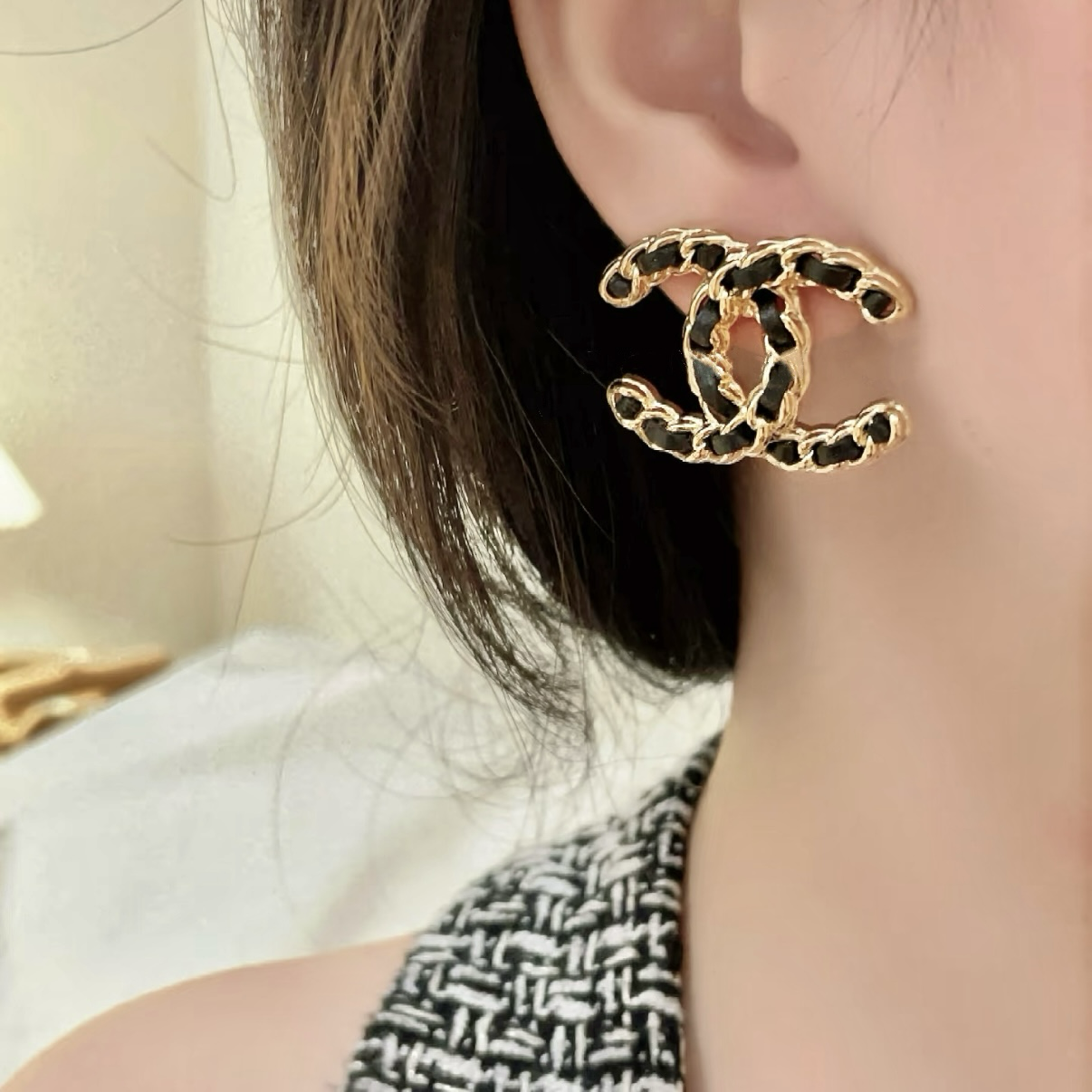 18k香奶奶24k”皮穿練大雙c高奢定製耳釘