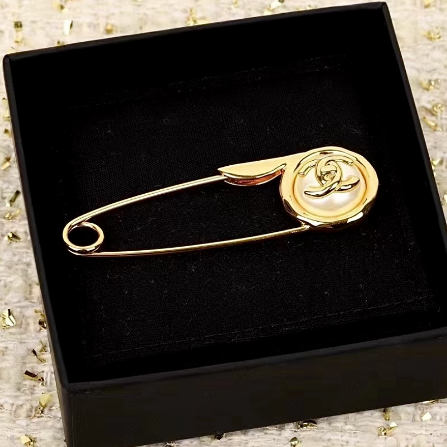 香奶奶復古霧金珍珠鈕扣別針”高奢定製胸針