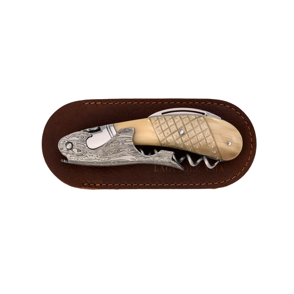 LAGUIOLE MAGNUM ⋆ Studded Light Horn ⋆ Damascus
