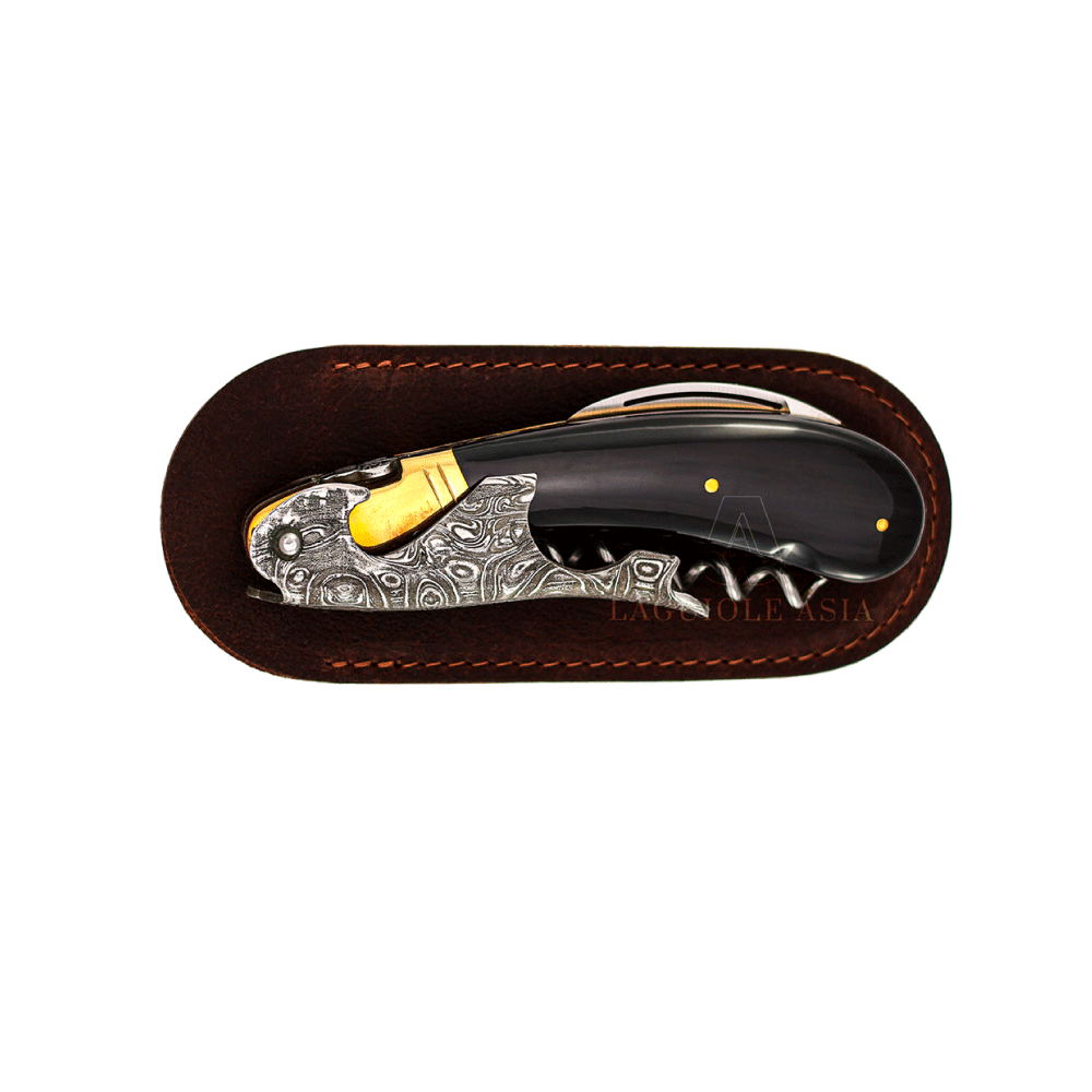 LAGUIOLE MAGNUM ⋆ Black Horn Tip ⋆ Brass ⋆ Damascus