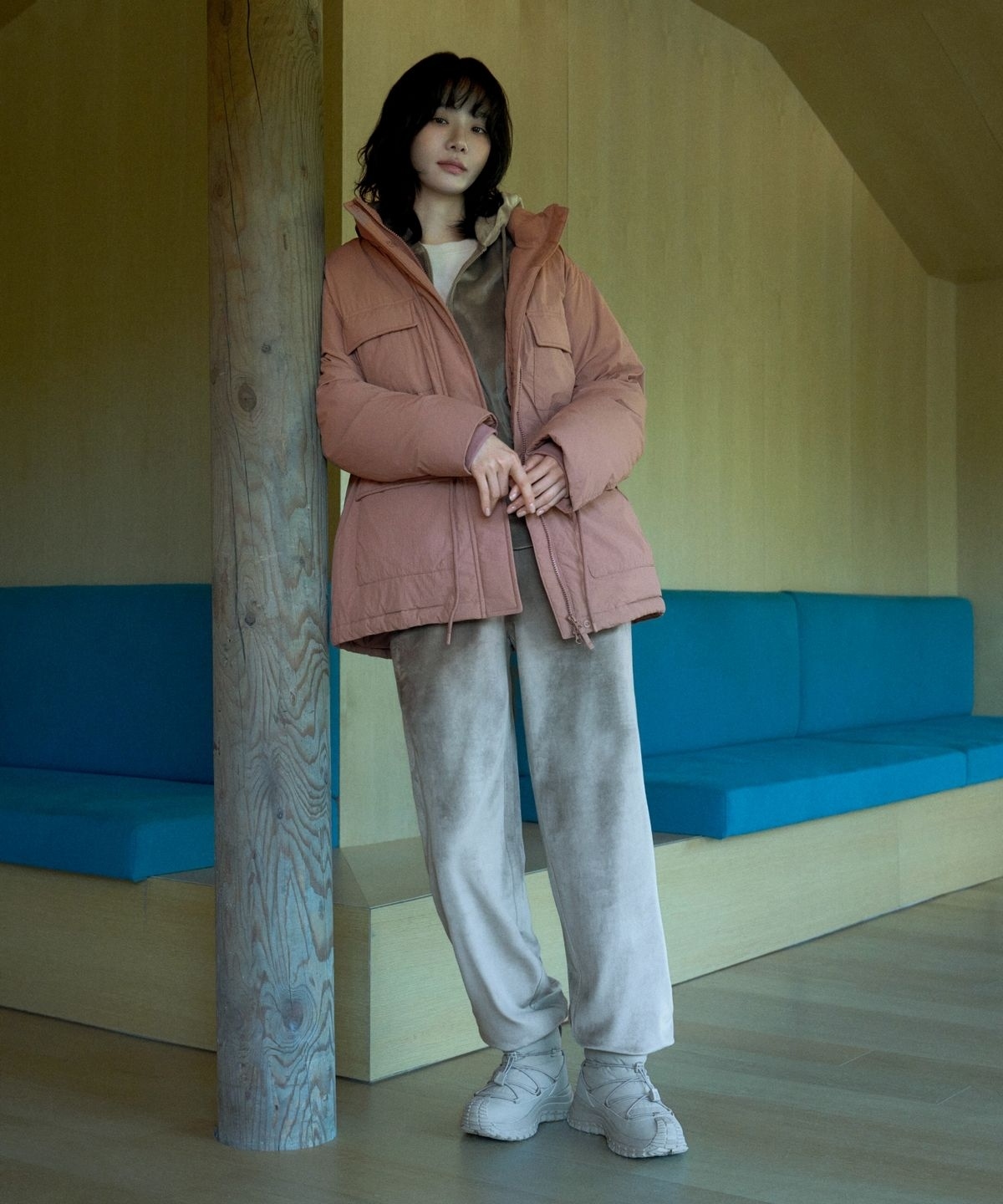 【代購】Snow Peak 雪諾必克 女 朴圭瑛 Velvet 天鵝絨 半寬 長褲 S24WWFFP75