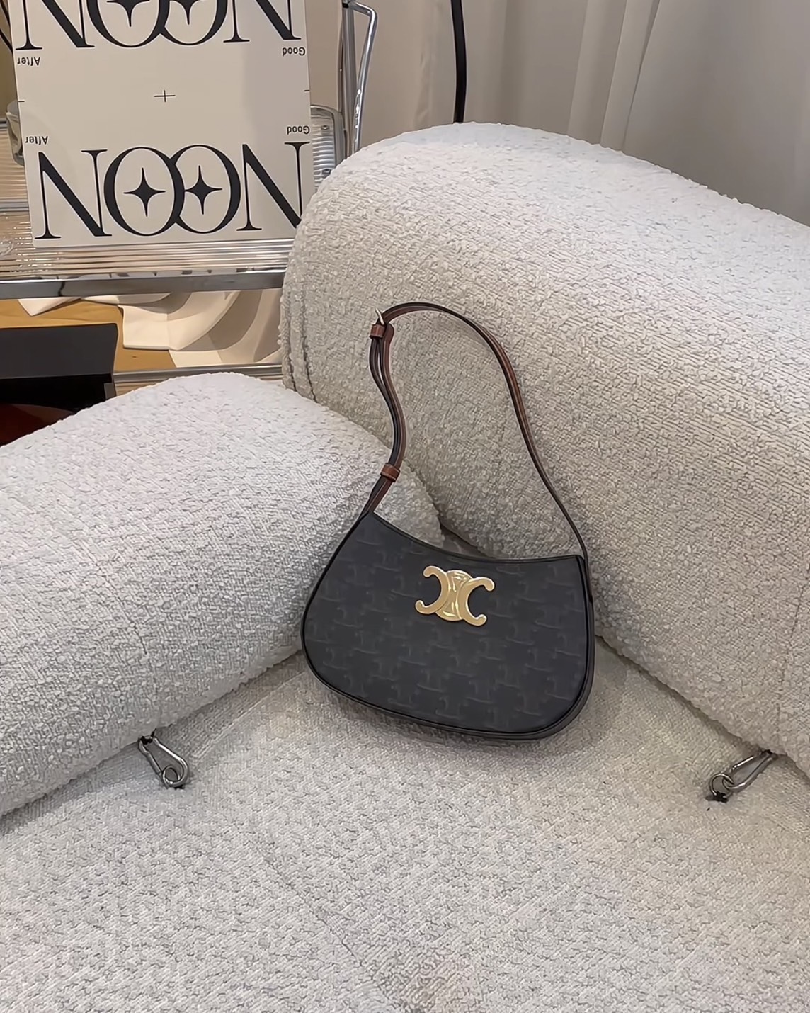 CELINE｜TILLY中號腋下包 深老花