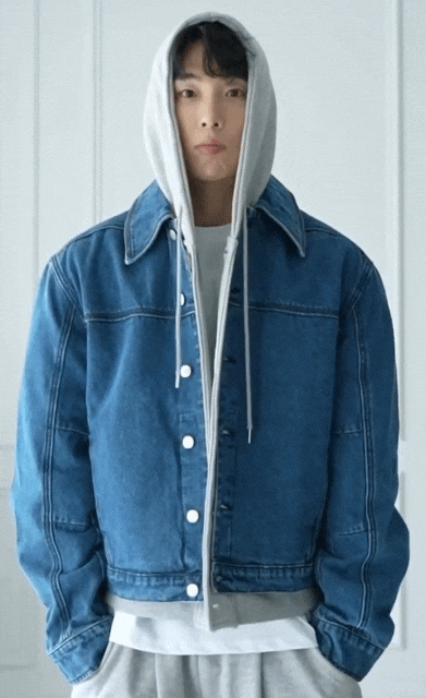 (韓國獨家特價)藝術肩短版牛仔夾克