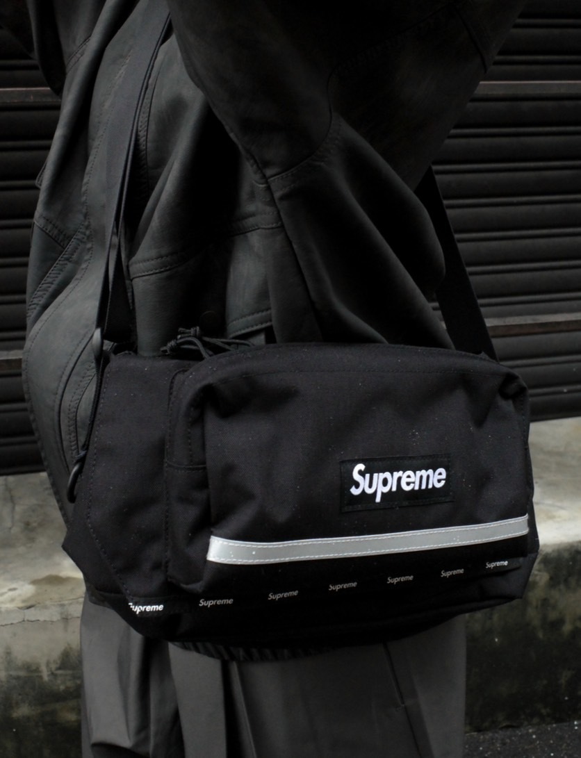 Supreme シュプリーム Messenger Bag 24fw バッグ黒