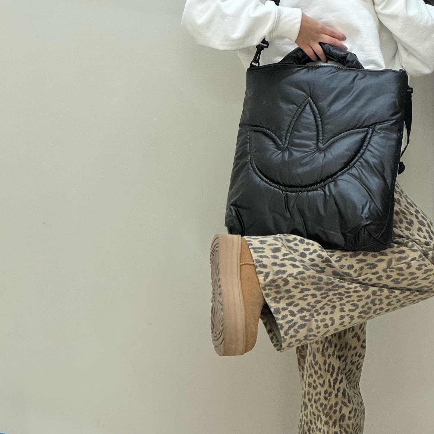 Adidas Originals Bag 黑白色 輕量 大容量 肩背包 手提包 JW1715