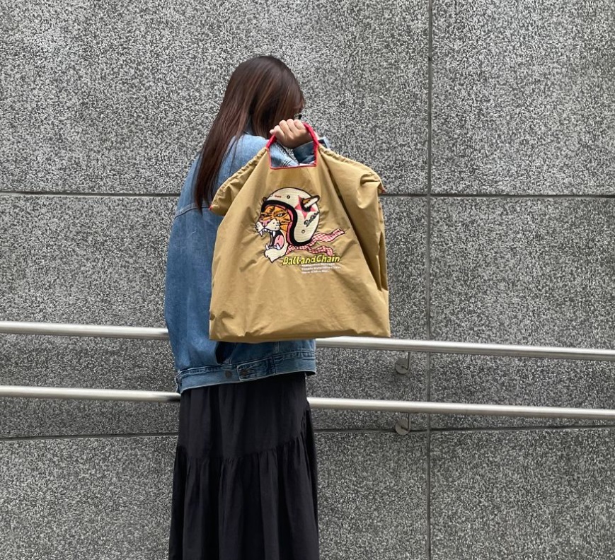 Ball＆Chain 刺繡環保購物袋 L號 - 卡其 (30114903)