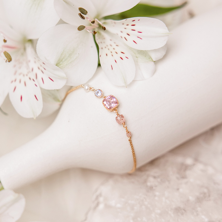 莉莉安 • 破曉 – 草莓晶 – 手鍊