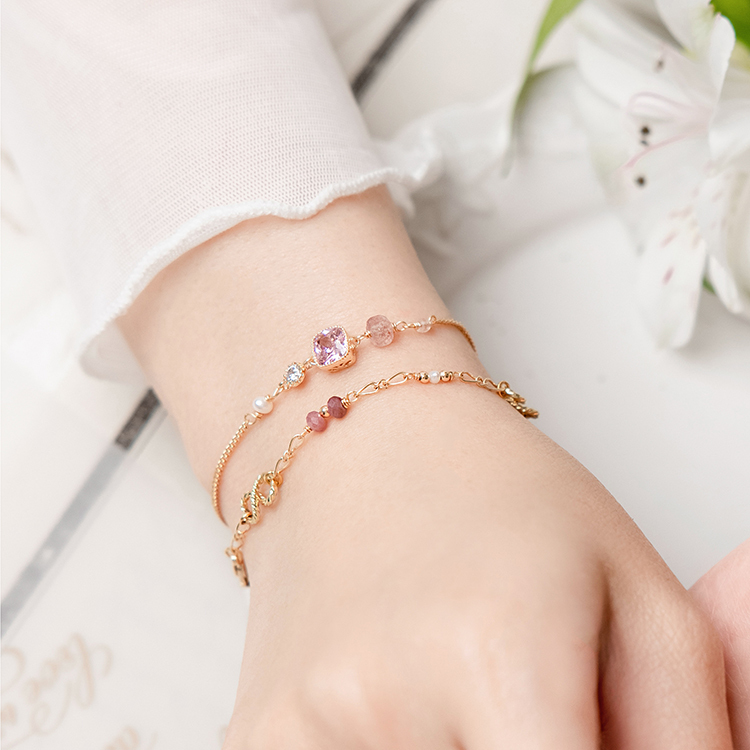 莉莉安 • 破曉 – 草莓晶 – 手鍊