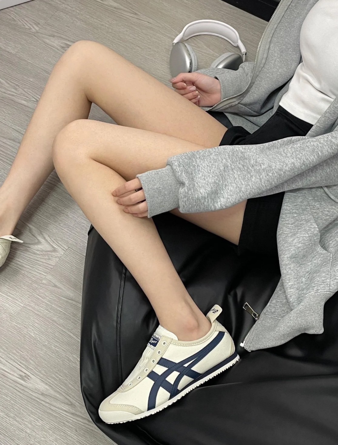 Onitsuka Tiger 鬼塚虎 米白