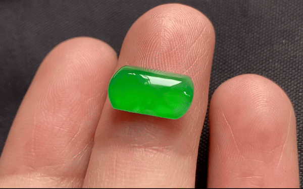 119656 翡翠正陽綠馬鞍