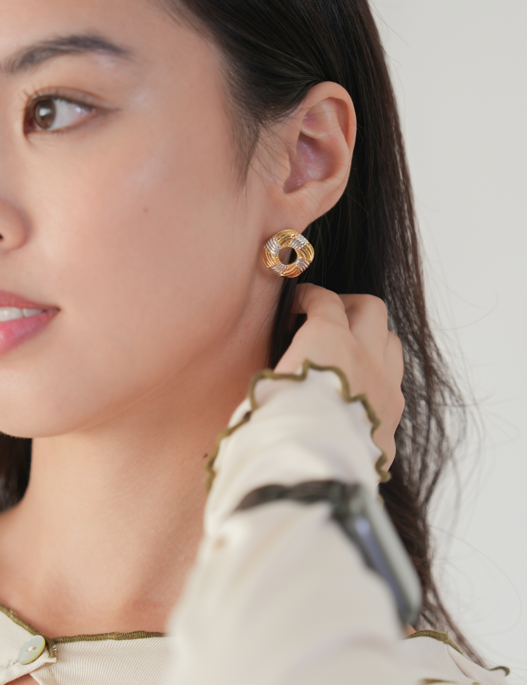 復古編織雙色耳環（白金色）