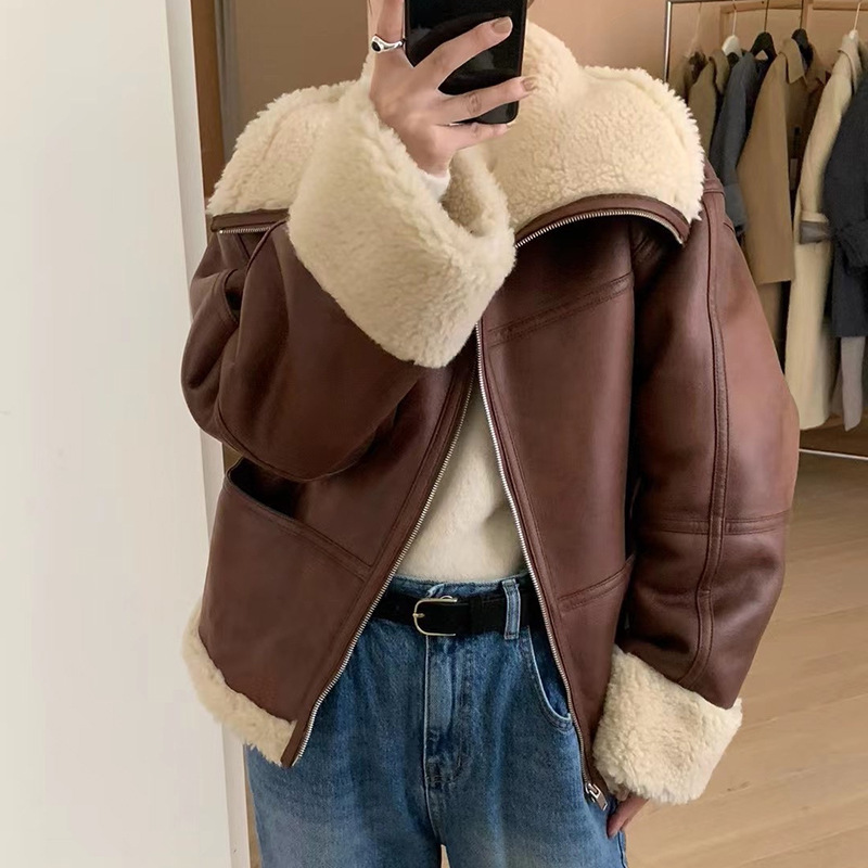 正韓ᴷᴼᴿᴱᴬ 🇰🇷復古皮毛一體機車服通勤百搭羊羔毛外套