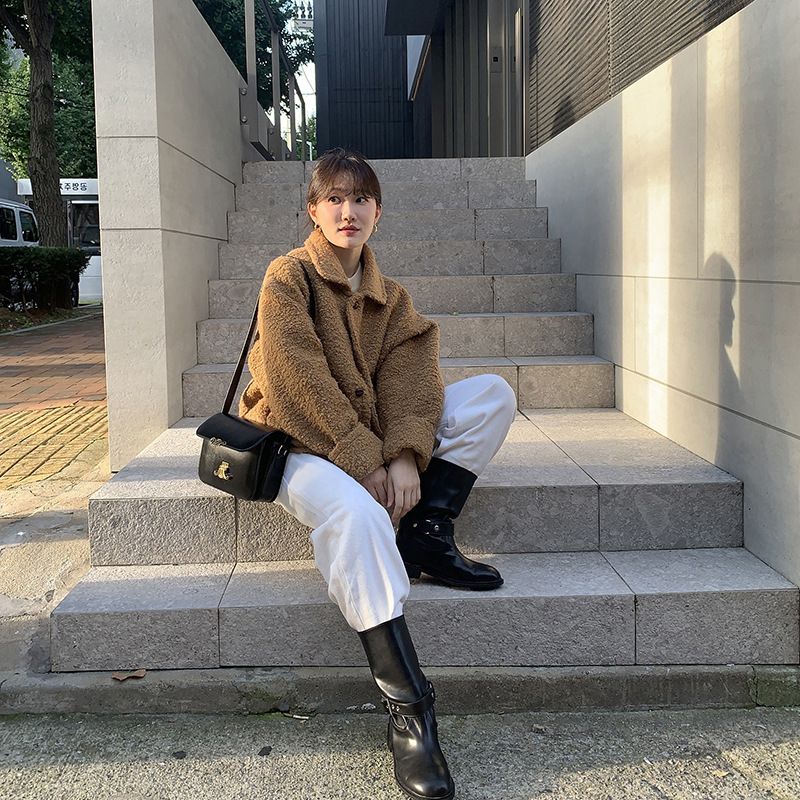 正韓ᴷᴼᴿᴱᴬ 🇰🇷簡約日常通勤復古百搭廓形圈圈毛外套