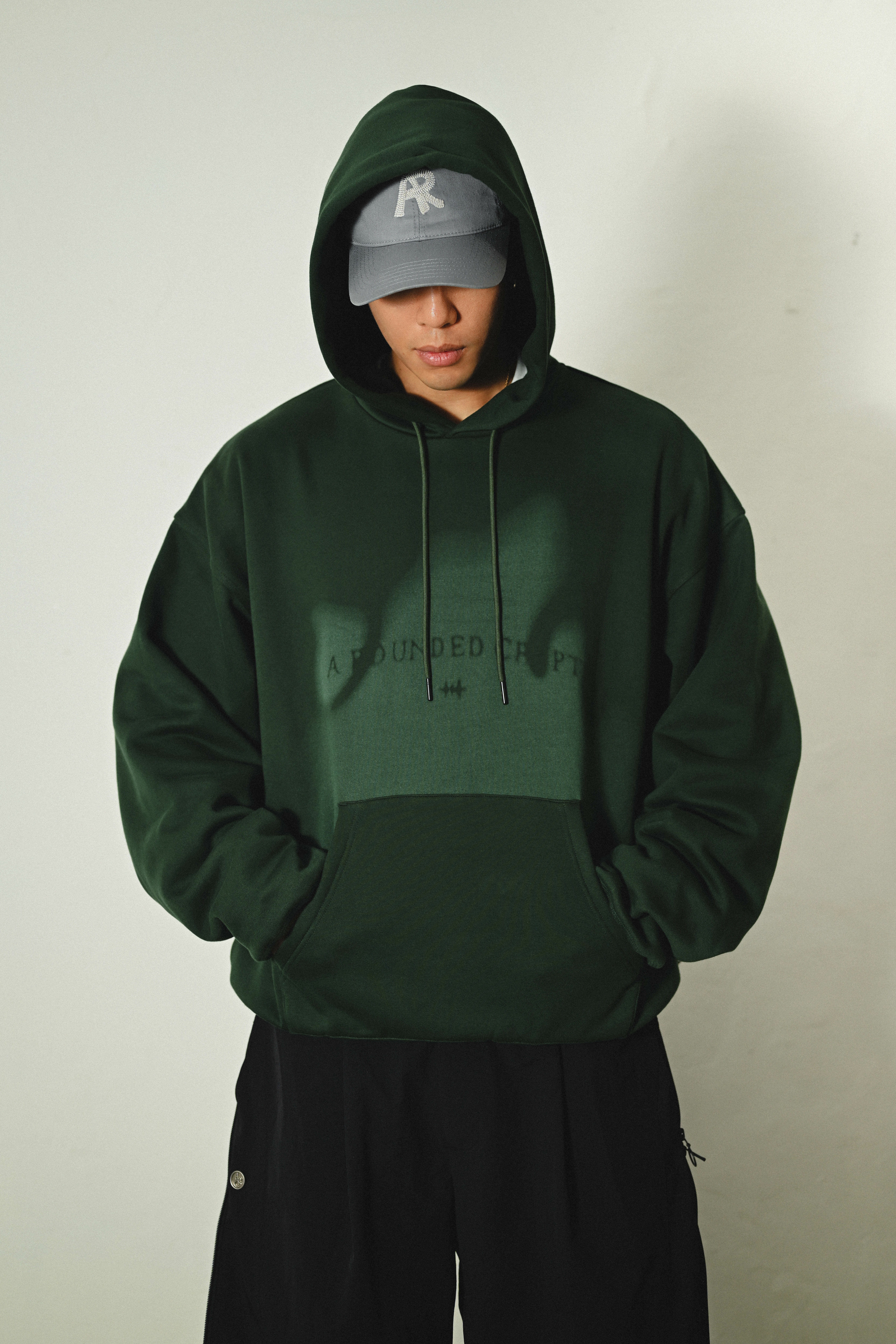 VINTAGE LOGO HOODIE - BRITISH GREEN