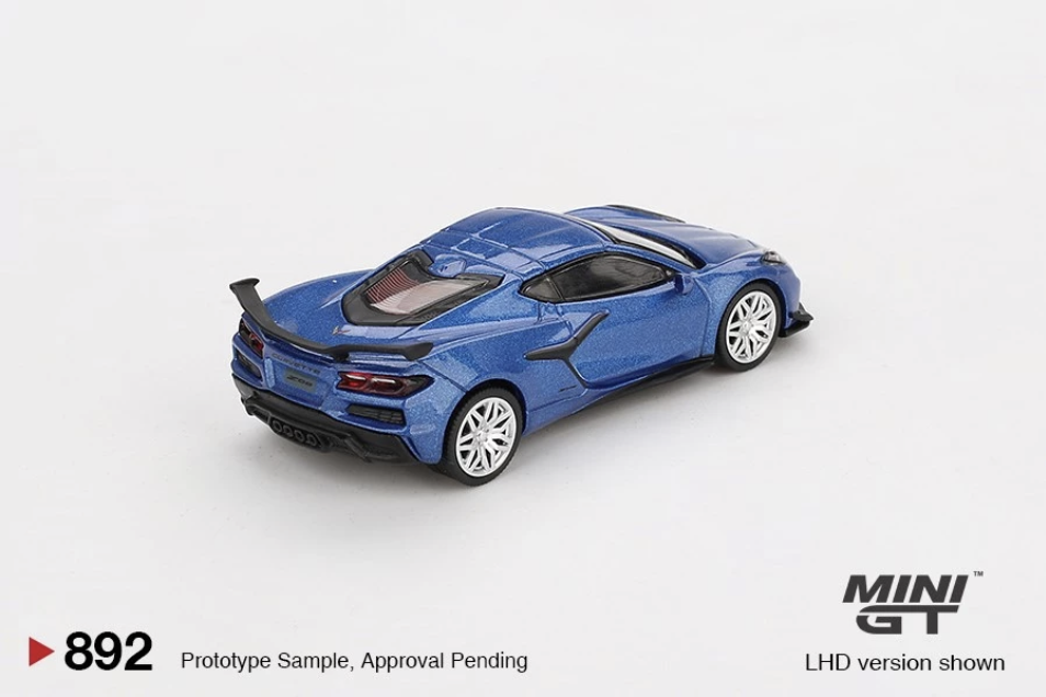 【預訂】Mini GT #892 Chevrolet Corvette Z06 2023 Elkhart Lake Blue Metallic