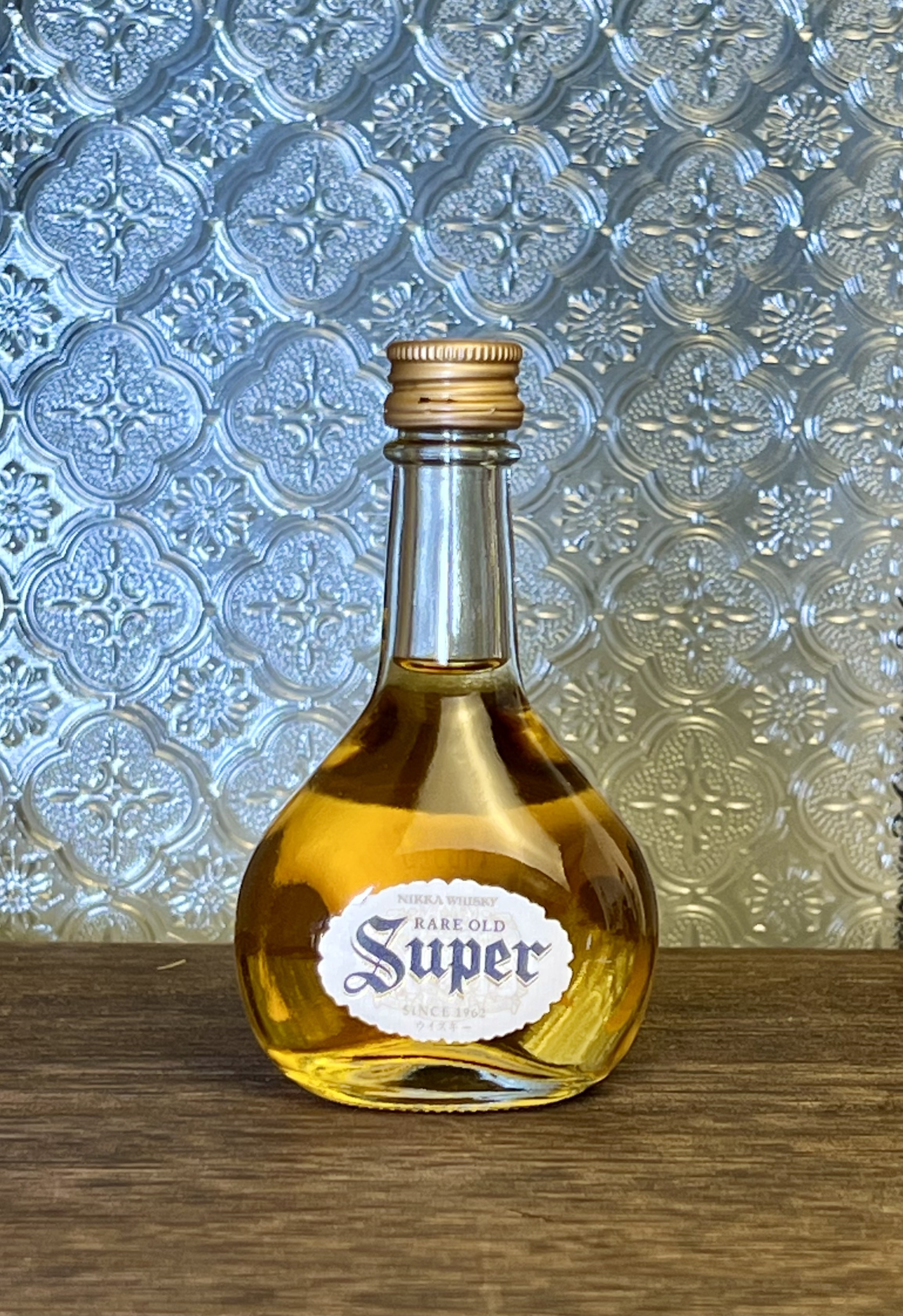 白州・山崎　各180ml 竹鶴・宮城峡・余市・super・VSOP各50ml 813fu4jIPRL._UF1000,1000_QL80_.jpg
