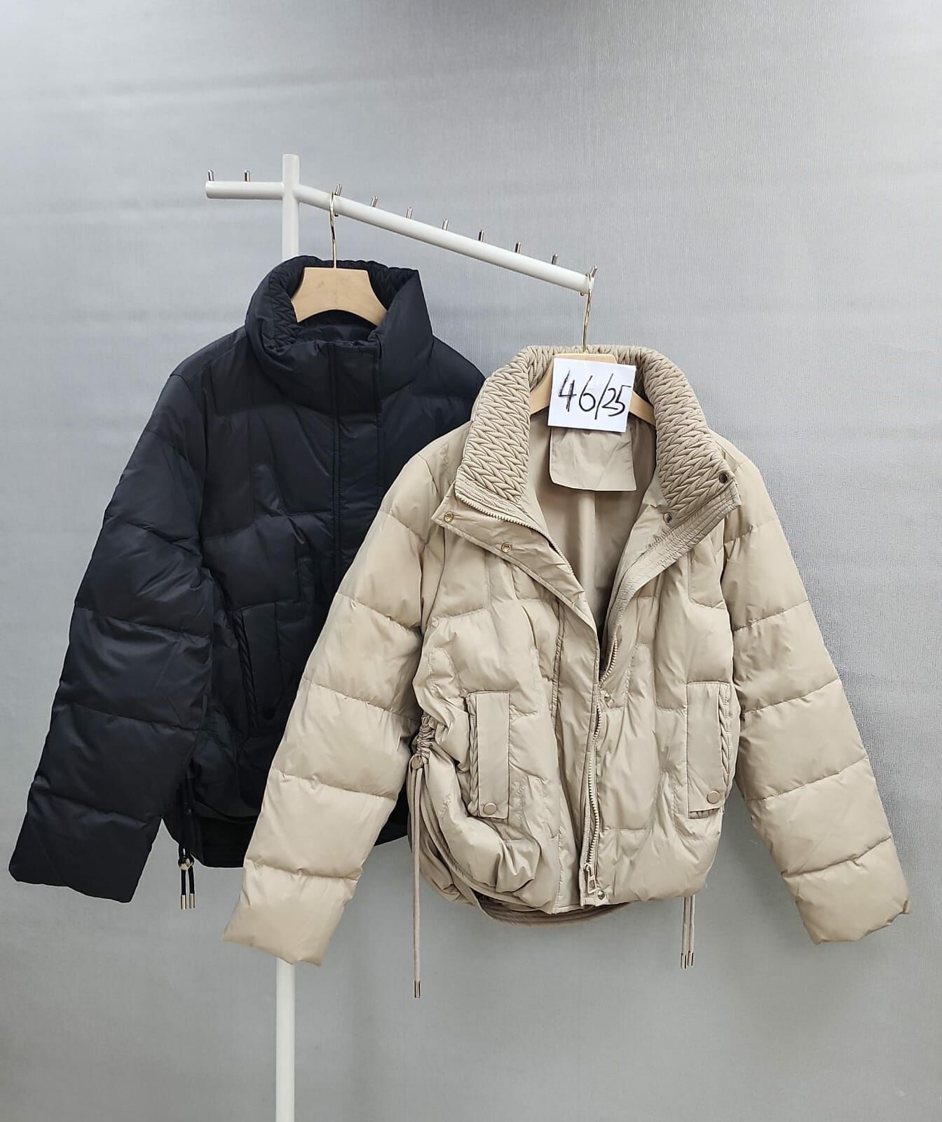 ca14967  長袖羽絨褸  胸46  長25  $399/1  $750/2