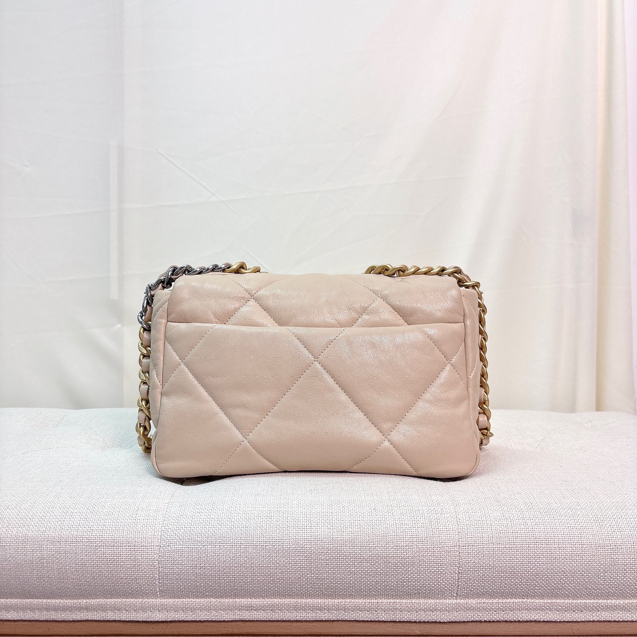 Chanel 19 Flap Small Bag - Beige / Ghw