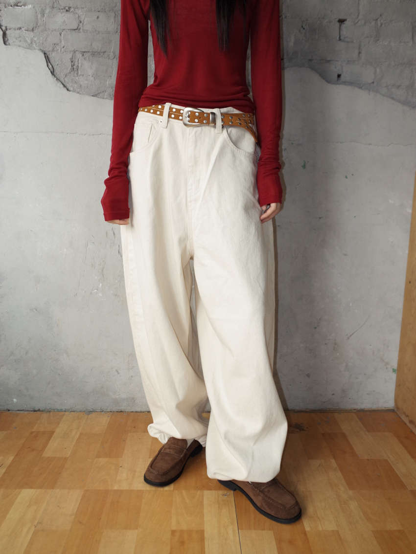 daily basic drawstring casual straight pants in WHITE