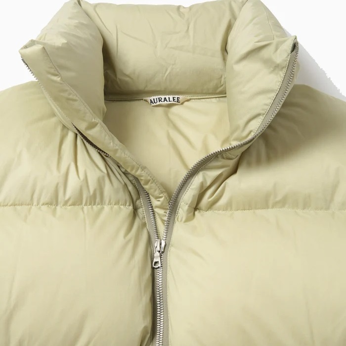 AURALEE 2024 A/W SUPER LIGHT NYLON RIPSTOP DOWN BLOUSON - LIGHT KHAKI PRE ORDER ITEM (預訂中)