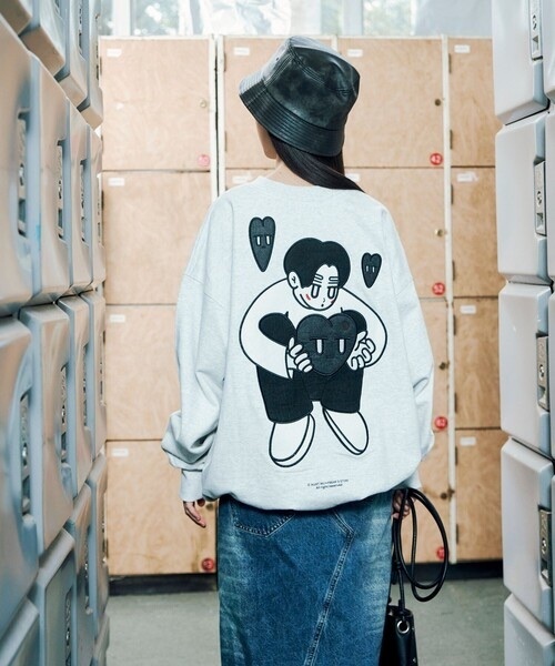 Kurt Wu / 別注 two side warm heart 刺繍CREW SWEAT