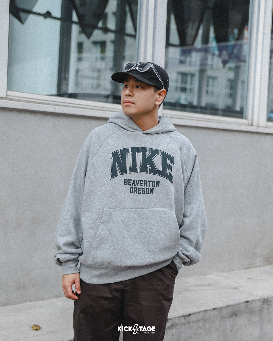男款 NIKE SPORTSWEAR HOODIE 灰綠 深藍白 大LOGO 學院風 落肩 刷毛 印花 休閒 帽T【HV1741】