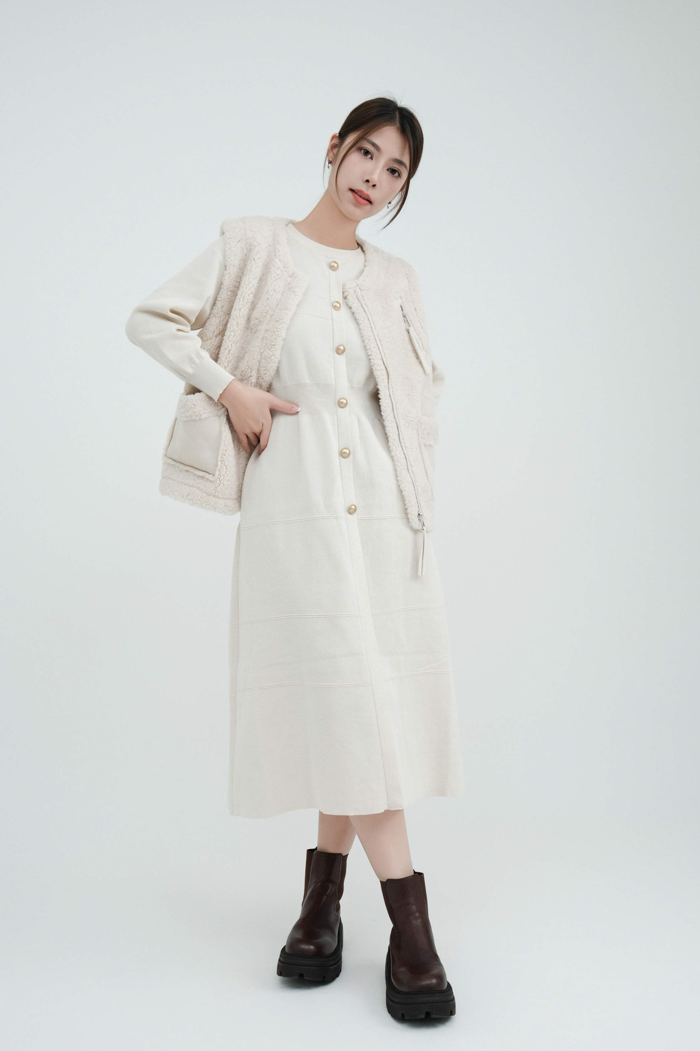 FW24_0171（外套＋連身裙）