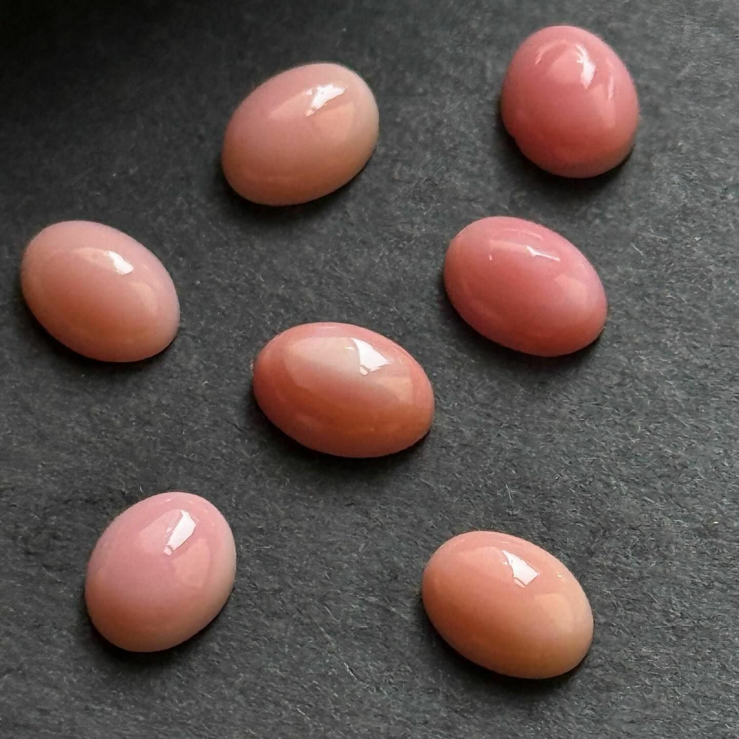 [原石] 女王貝 迷你蛋面