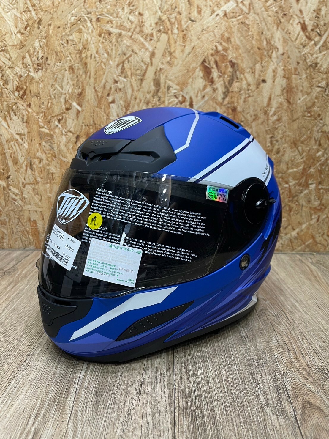 THH |  TS-43A+ NEVIS Matte Blue/White