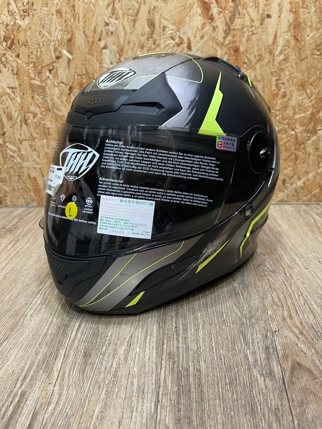 THH | TS-43A+ Battle Scars Matte Black/Yellow