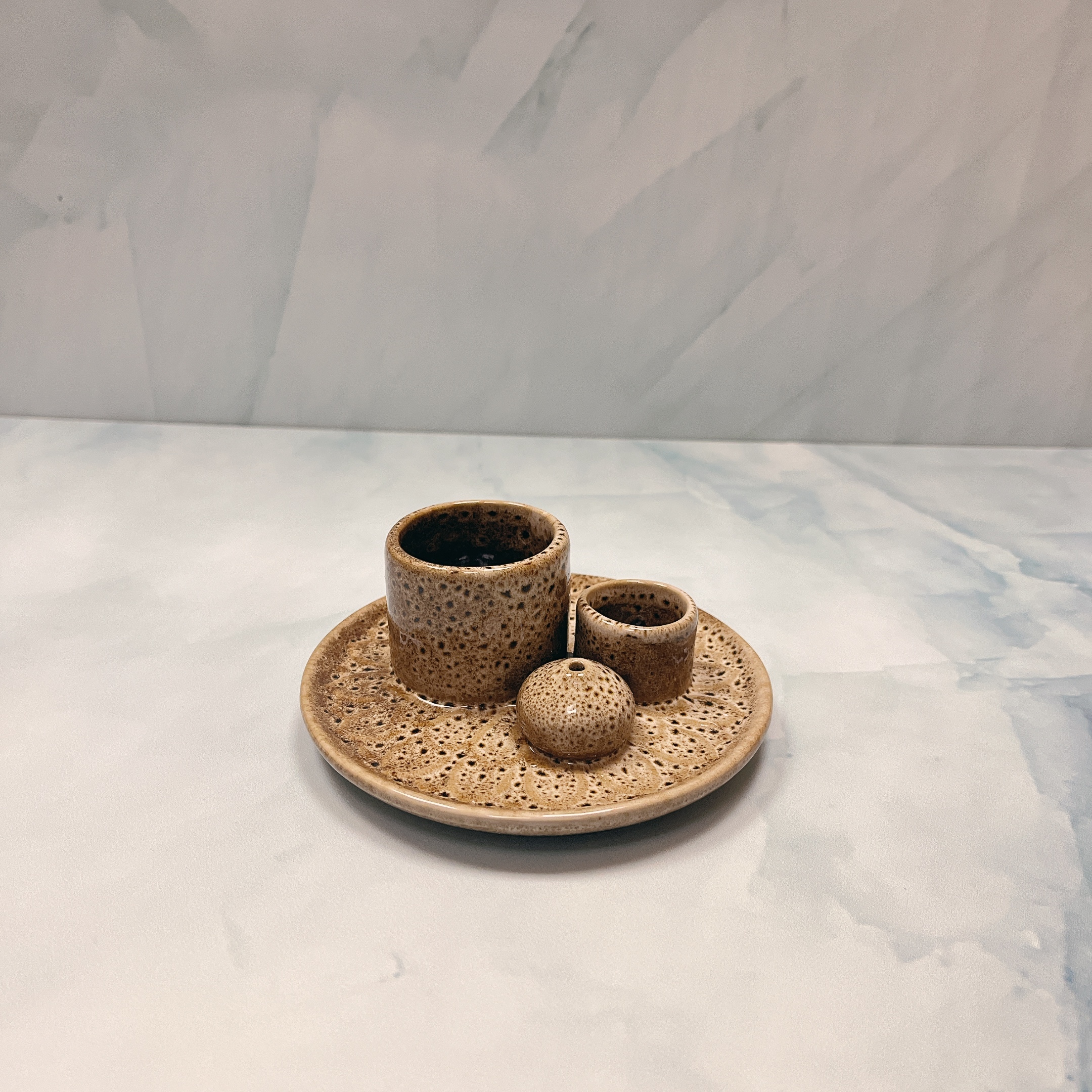 鼠尾草、秘魯聖木、線香托盤