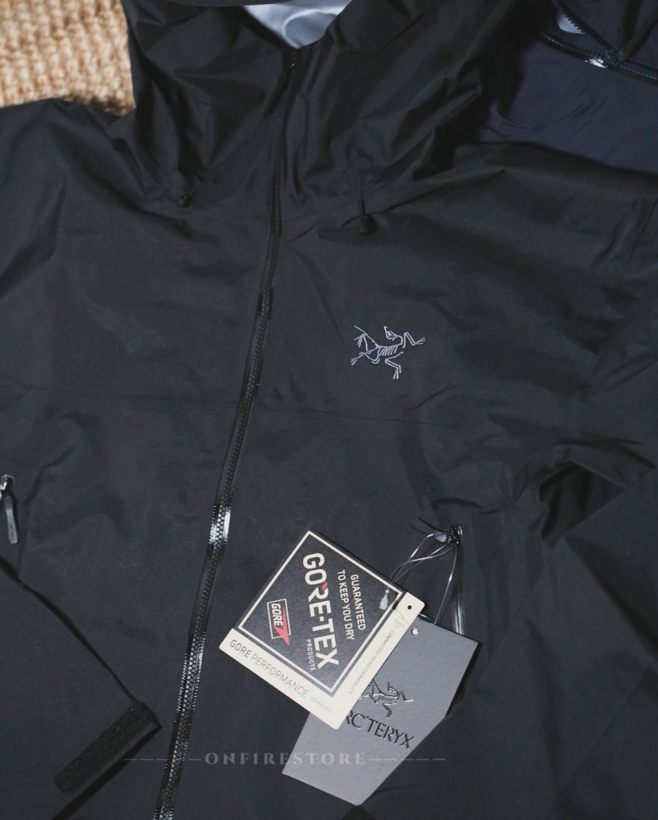 {現貨} ARC'TERYX Beta SL Jacket Black