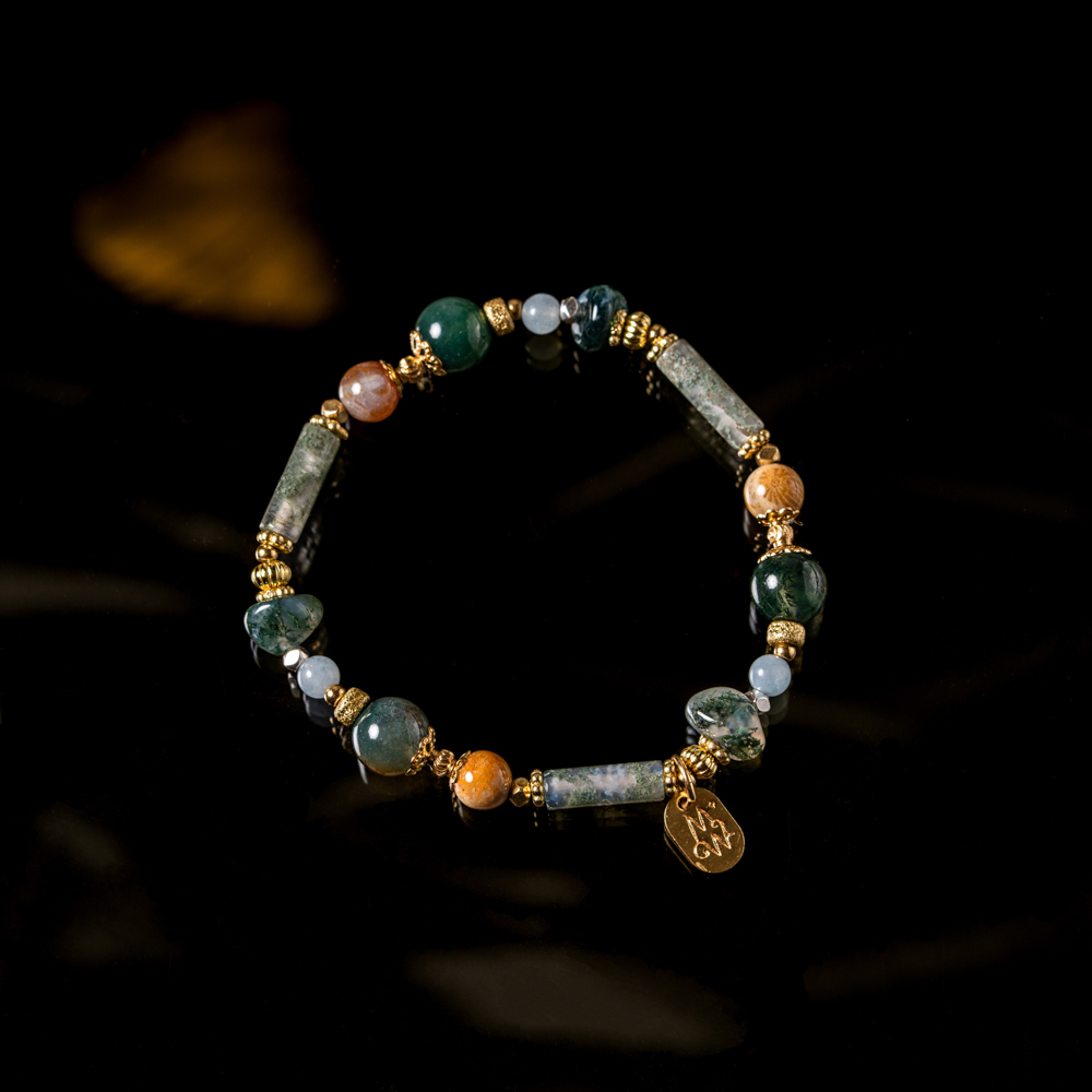 Crystal bracelet｜C1669- Freehand Silhouette