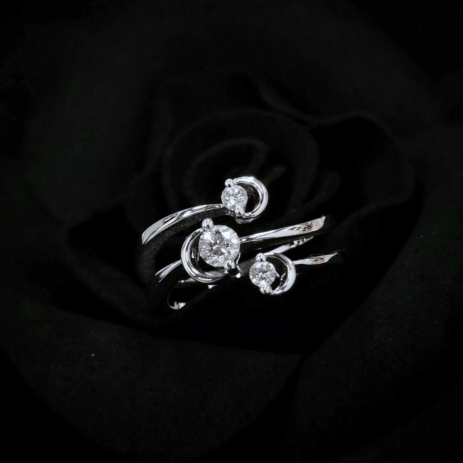 18K White Gold 0.32ct Diamond Ring