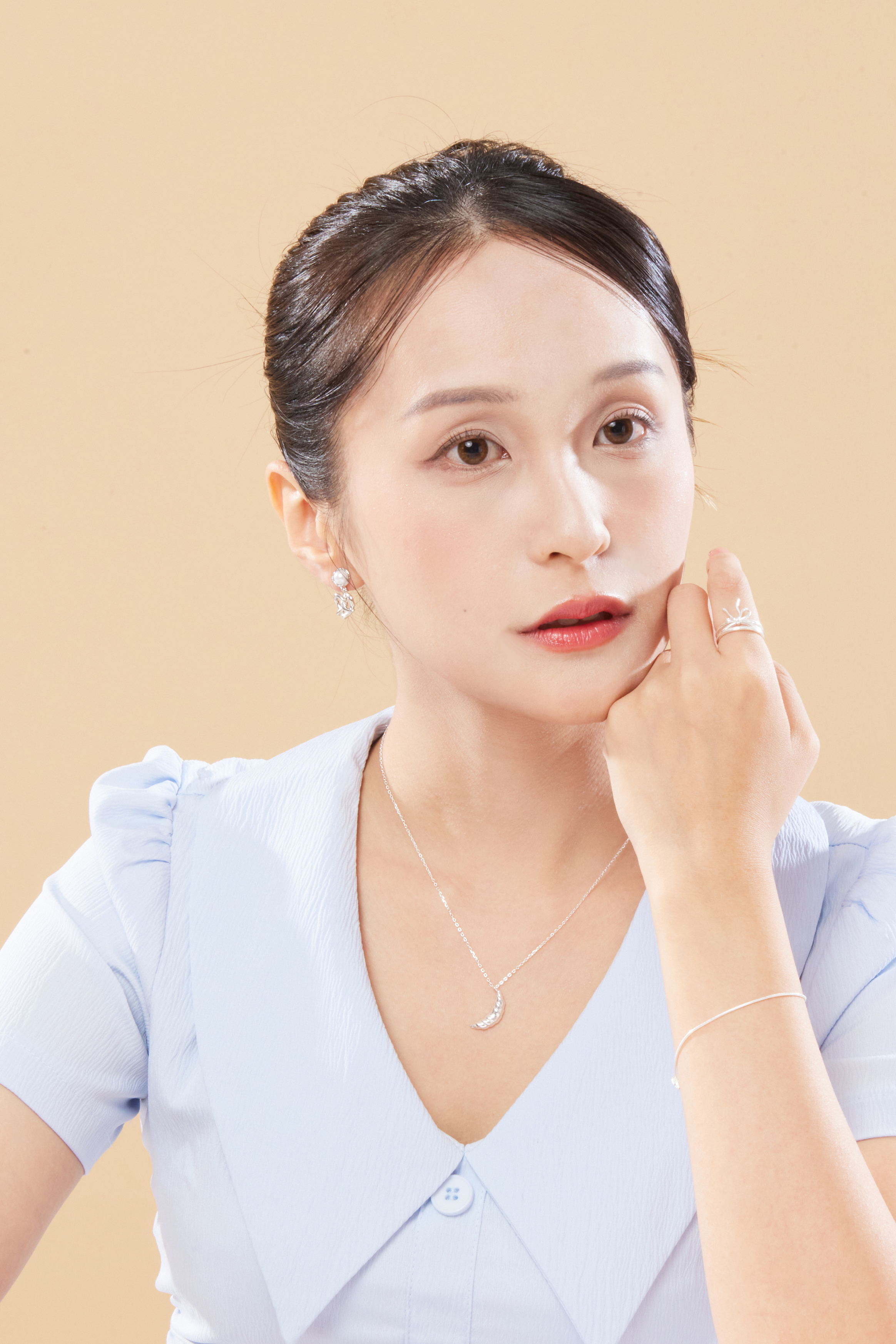 N794  | 純銀牛角麵包項鍊