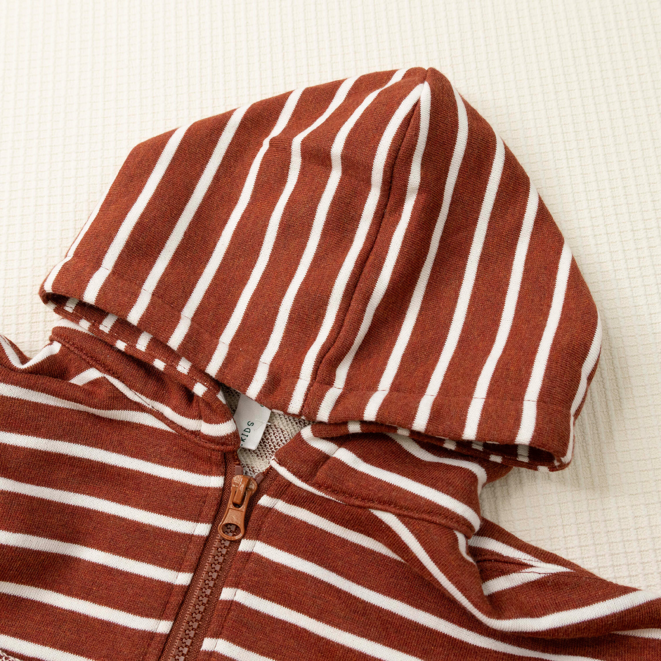 【H45108】條紋不修邊設計連帽外套