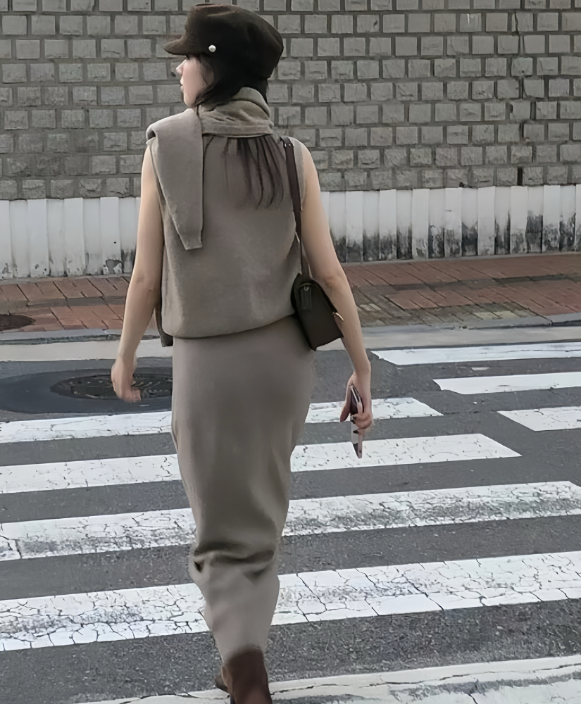 [現貨] Kelda 針織背心+長裙+披肩套裝 [ 米色 / Free ]