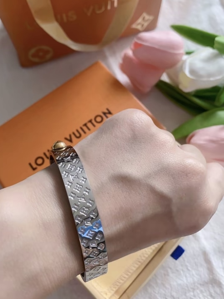 LOUIS VUITTON LV Nanogram 手鐲